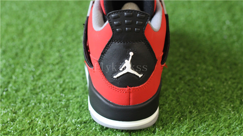 Authentic Air Jordan IV 4 Toro Bravo